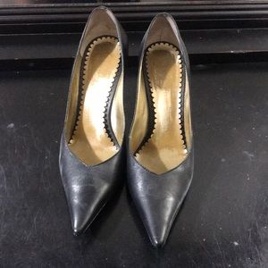 Jessica Simpson pumps